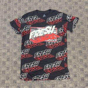 Bailey Apparel Graphic‎ T-Shirt with Fresh Print by Launder sz Medium